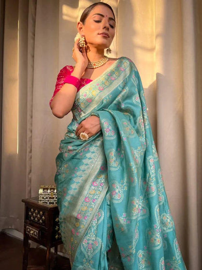 Beautiful Designer Rasbari Rich Pallu Zari Weaving Saree