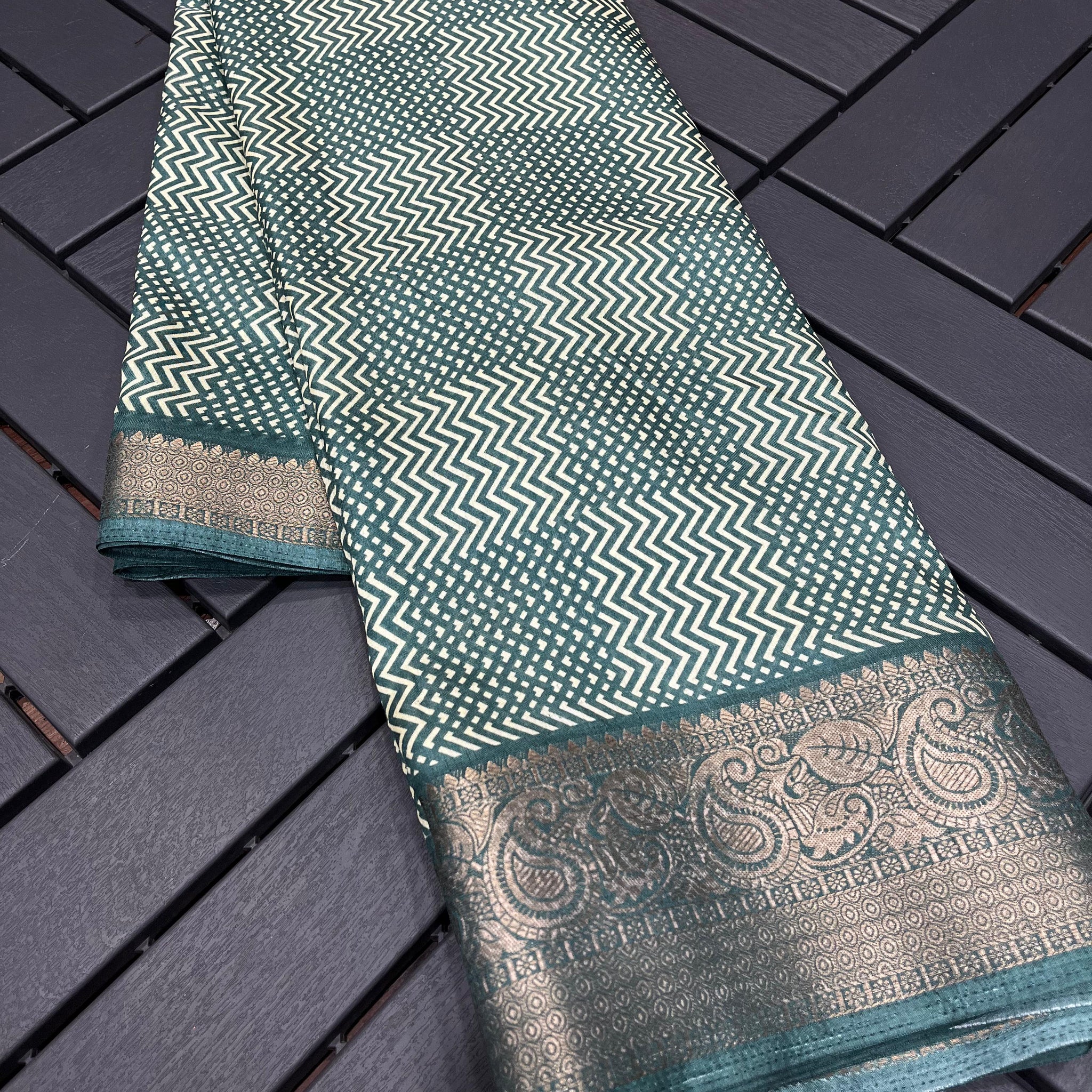 Party Wear Beauty Zing Zeng Super Soft Dola Silk Saree
