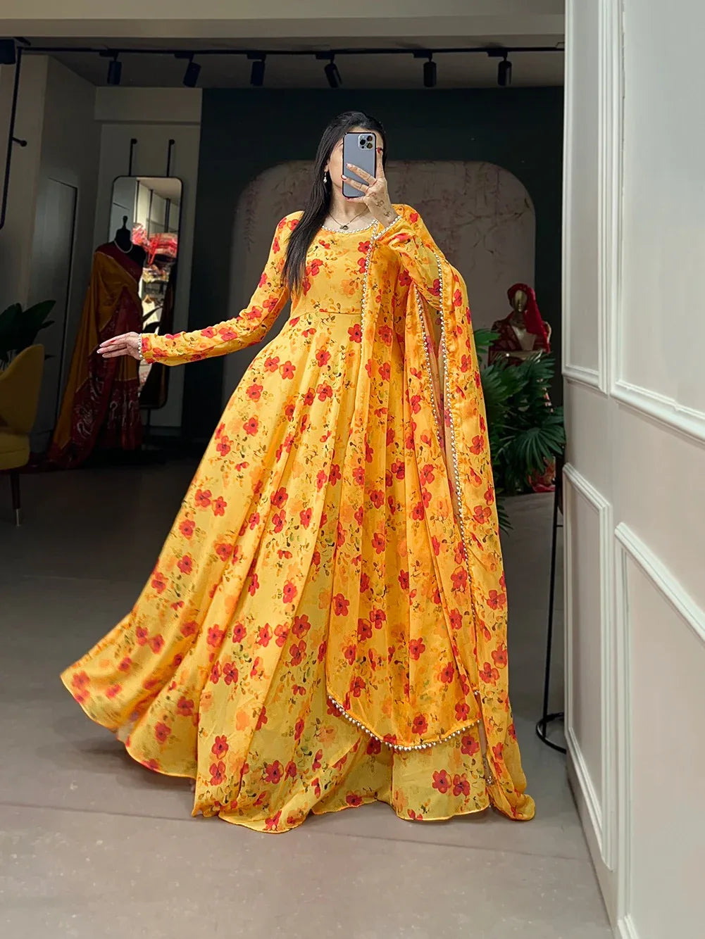 Beautiful Designer Ready to Wear Georgette Gwon