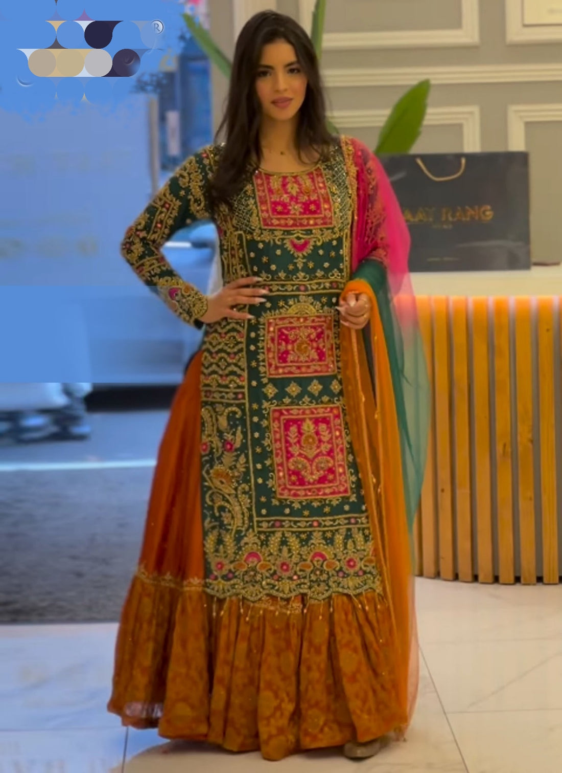 Beautiful Designer Pakistani Suit With Dupatta Set