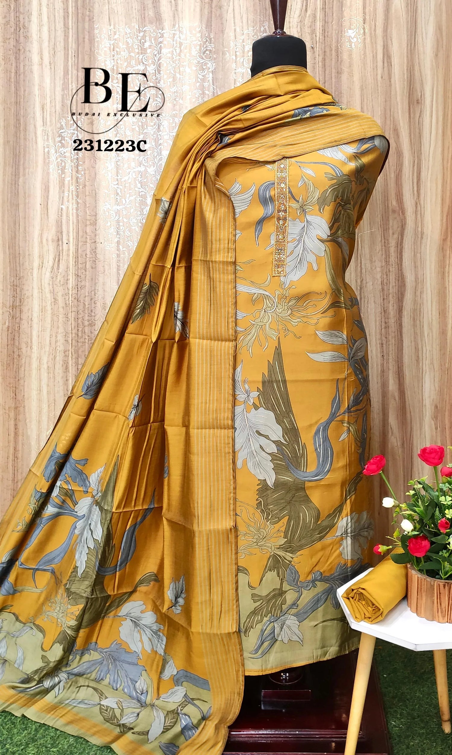Beautiful Designer Pure Viscose Muslin Digital &amp; Foil Print Salwar Suite