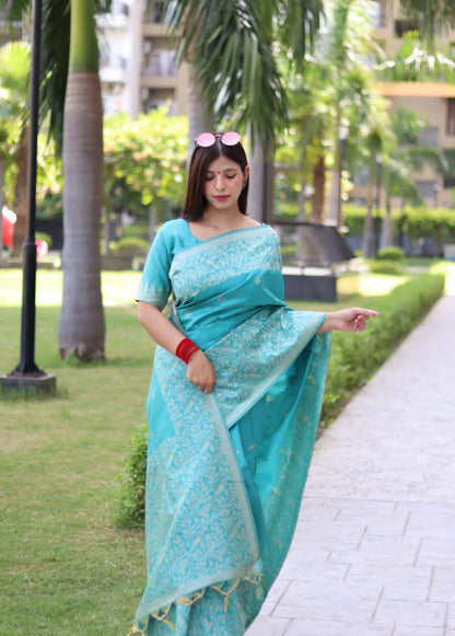 Beautiful Designer Handloom Raw Silk Saree