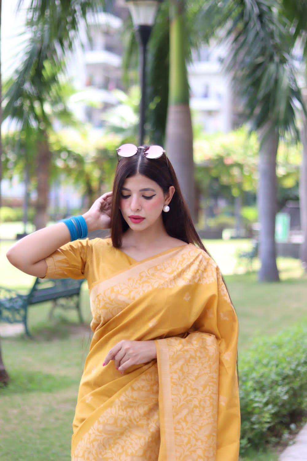 Beautiful Designer Handloom Raw Silk Saree