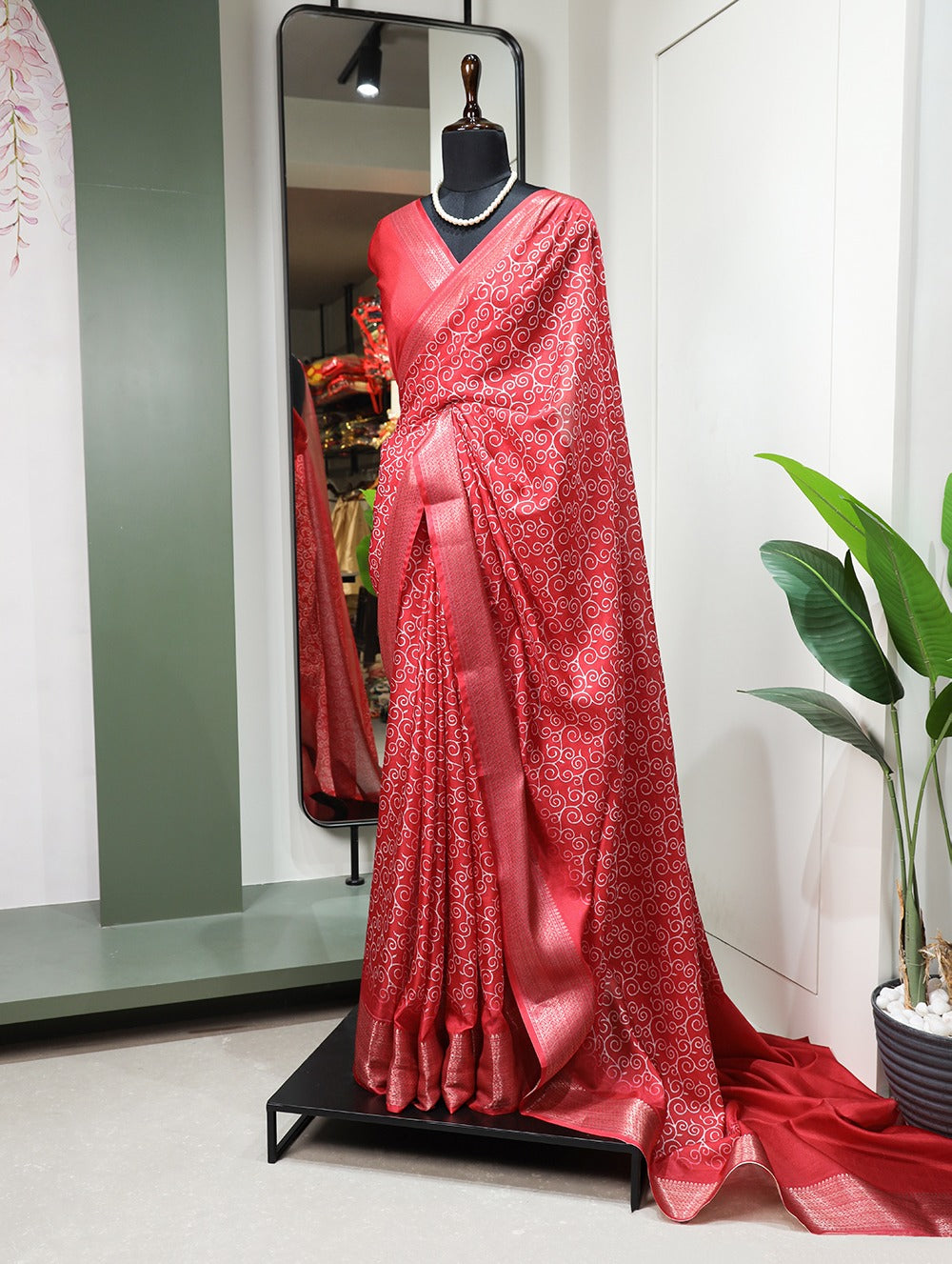 Beautiful Designer Pure Dola Silk Saree Design 7017