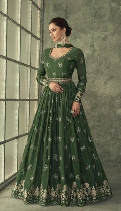Sayuri Designer Shine Gold Readymade Gowns (2799x03)