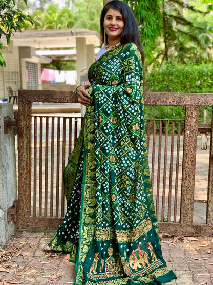 Beautiful Designer Pure Bandhej Panetar Ghantdi Work Saree