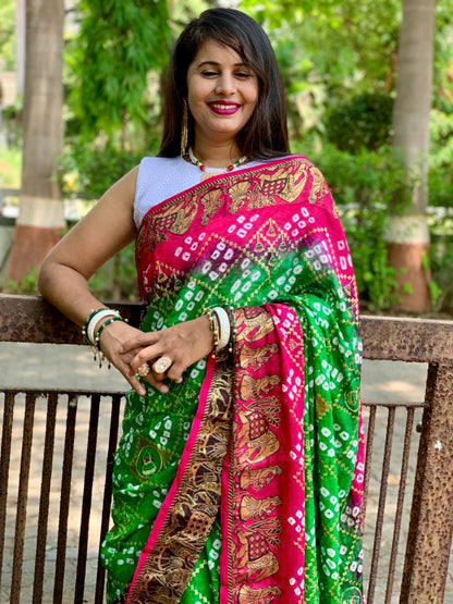 Beautiful Designer Pure Bandhej Panetar Ghantdi Work Saree