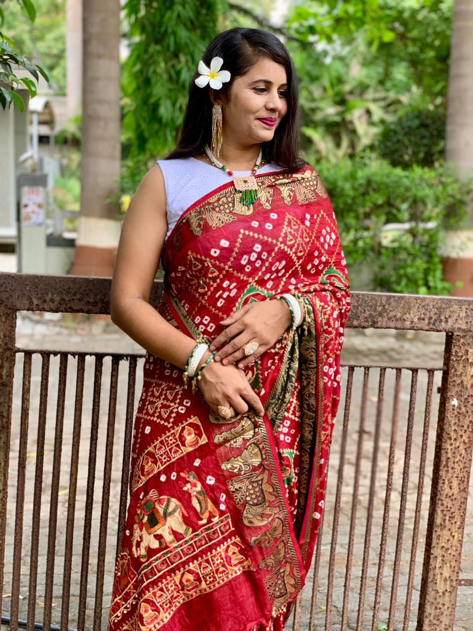 Beautiful Designer Pure Bandhej Panetar Ghantdi Work Saree