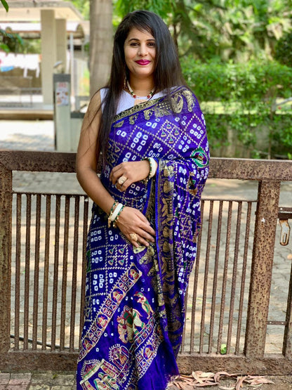 Beautiful Designer Pure Bandhej Panetar Ghantdi Work Saree