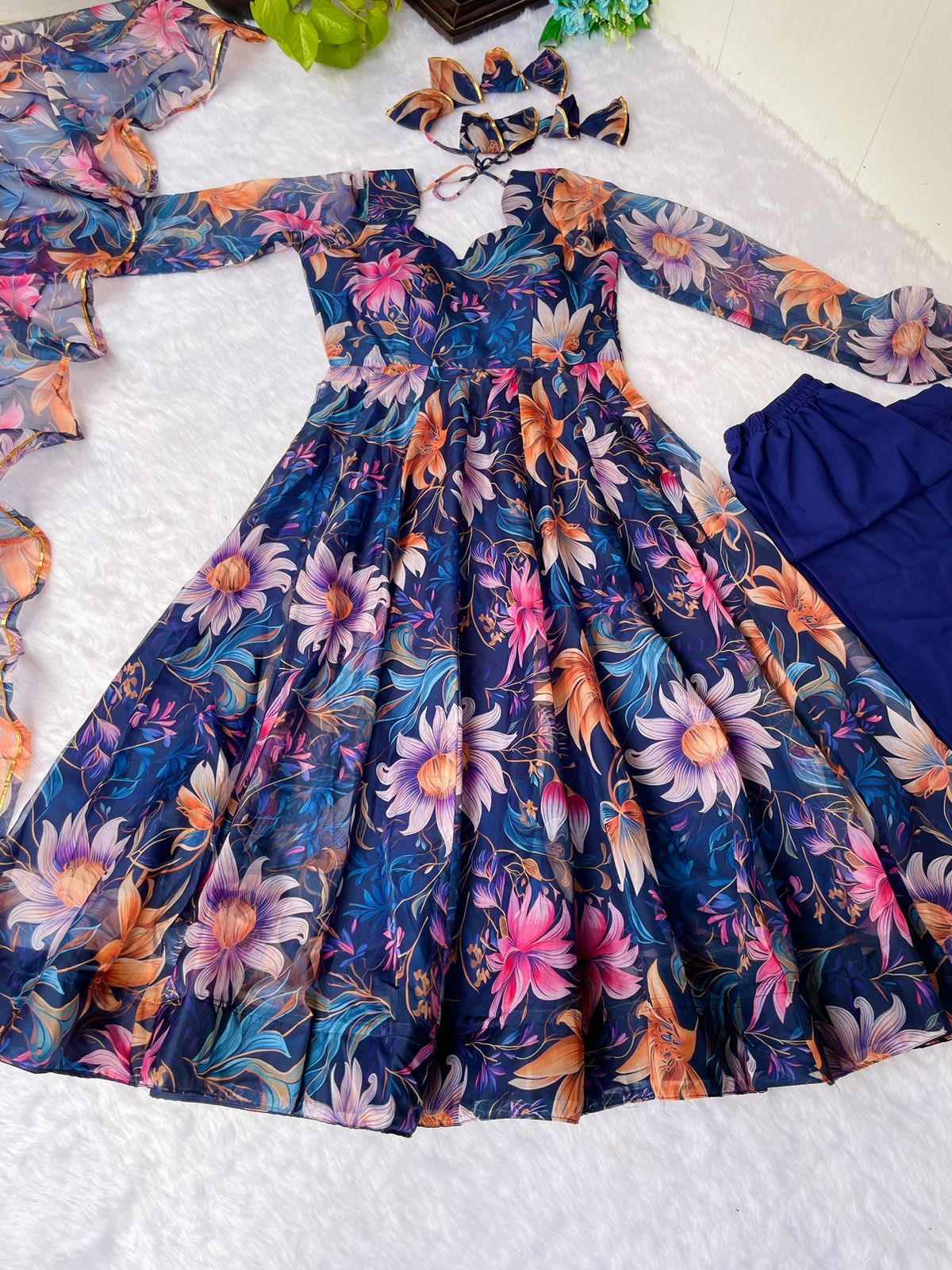 Party Wear Look Organza Taby Silk Gown