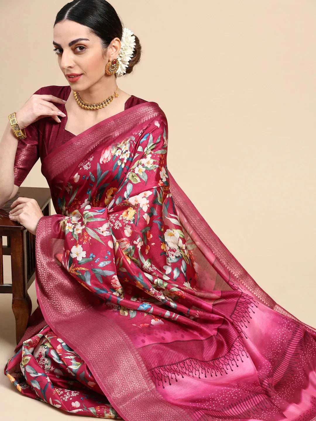 Beautiful Designer Soft Silk With Allover Floral Saree