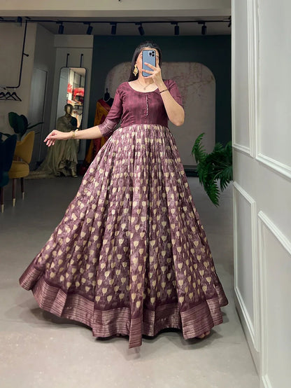 Beautiful Designer Ready to Wear Gown Design 5009