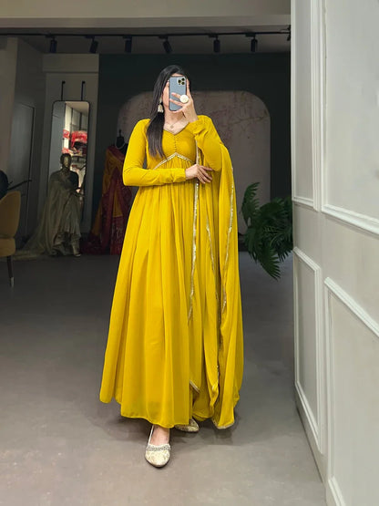 Beautiful Party Wear Alia Style Georgette Gwon
