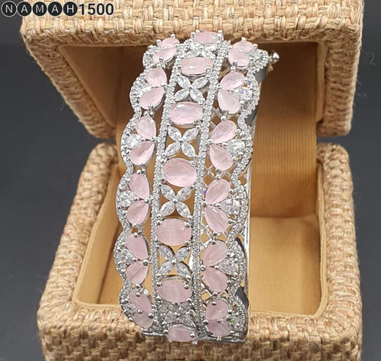 Beautiful American Diamond Antique Stone Bengal &amp; Bracelet Set