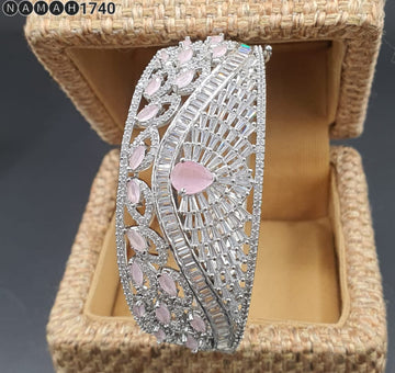Beautiful American Diamond Antique Stone Bengal & Bracelet Set