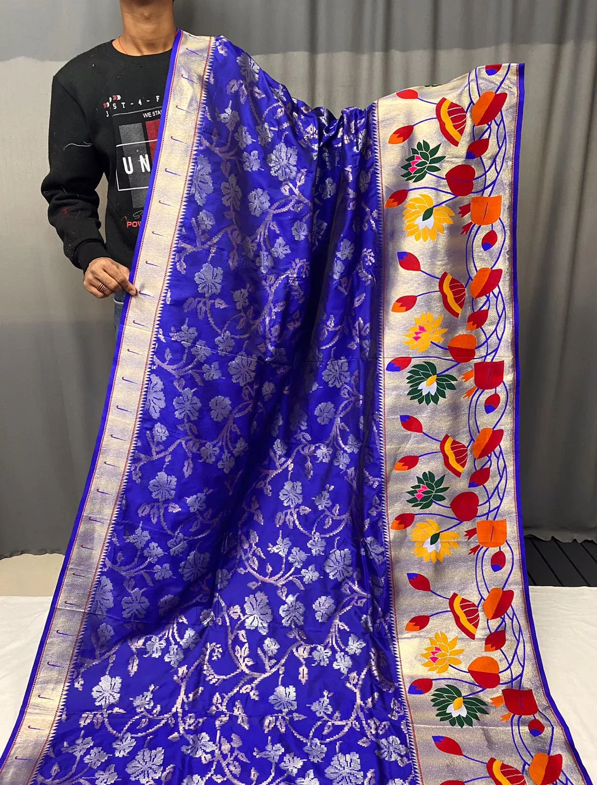 Beautiful Designer Geeta Pure Soft Paithani Silk Saree