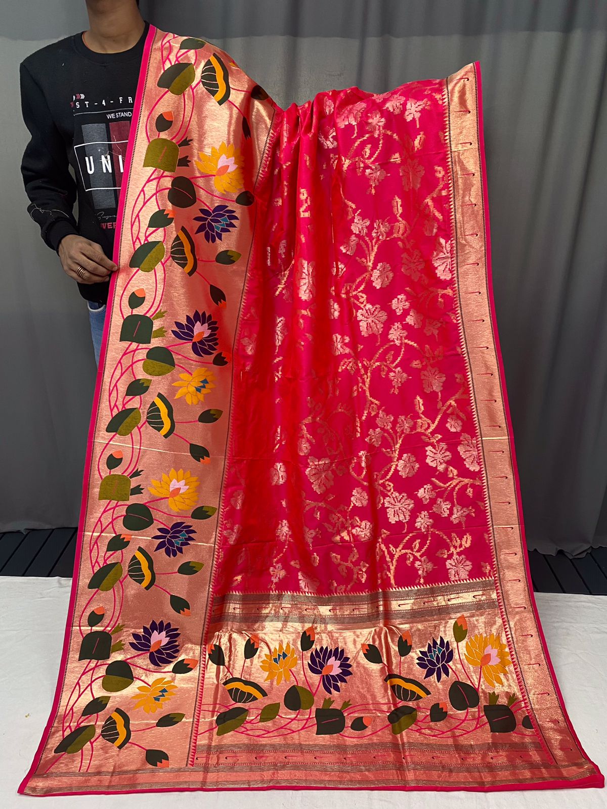 Beautiful Designer Geeta Pure Soft Paithani Silk Saree