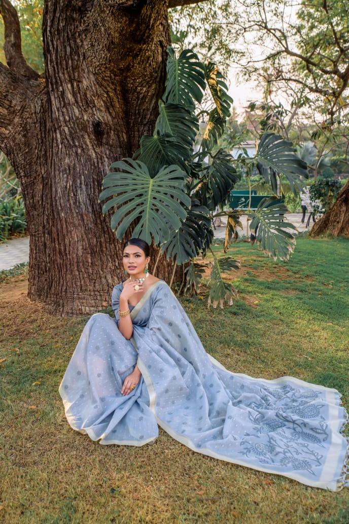 Beautiful Designer Pure Linen Silk Saree