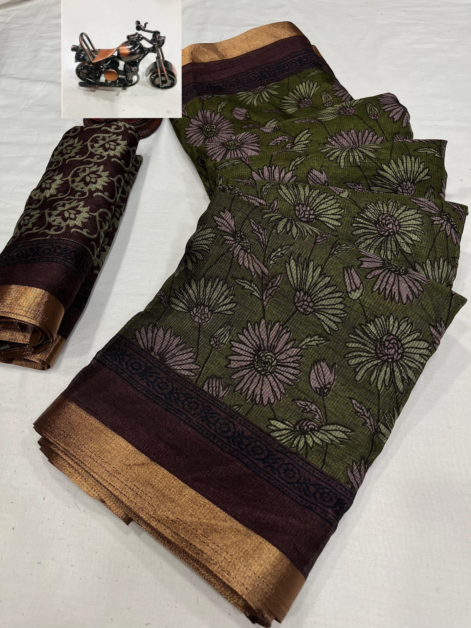 Beautiful Designer Soft Smooth Juth Cotton Saree