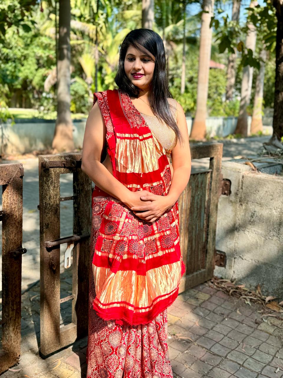 Beautiful Designer Nakshi Gajji Soft Silk Lagdi Patta Saree