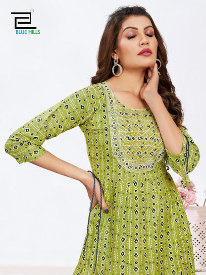 Sarfaraz Vol -15 Rayon Print Kurti (475x06)