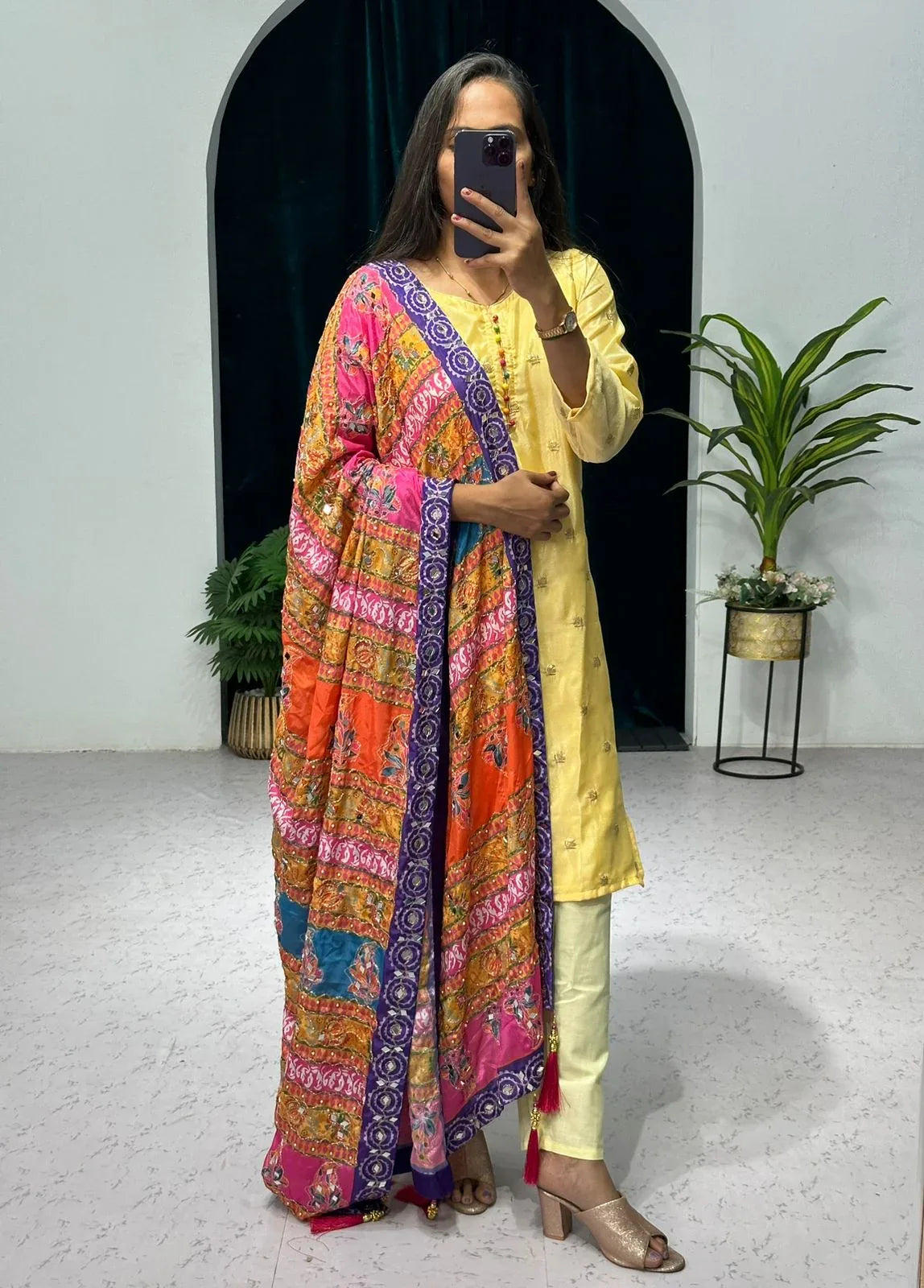 Beautiful Designer Special Kurti With Dupatta &amp; Pent