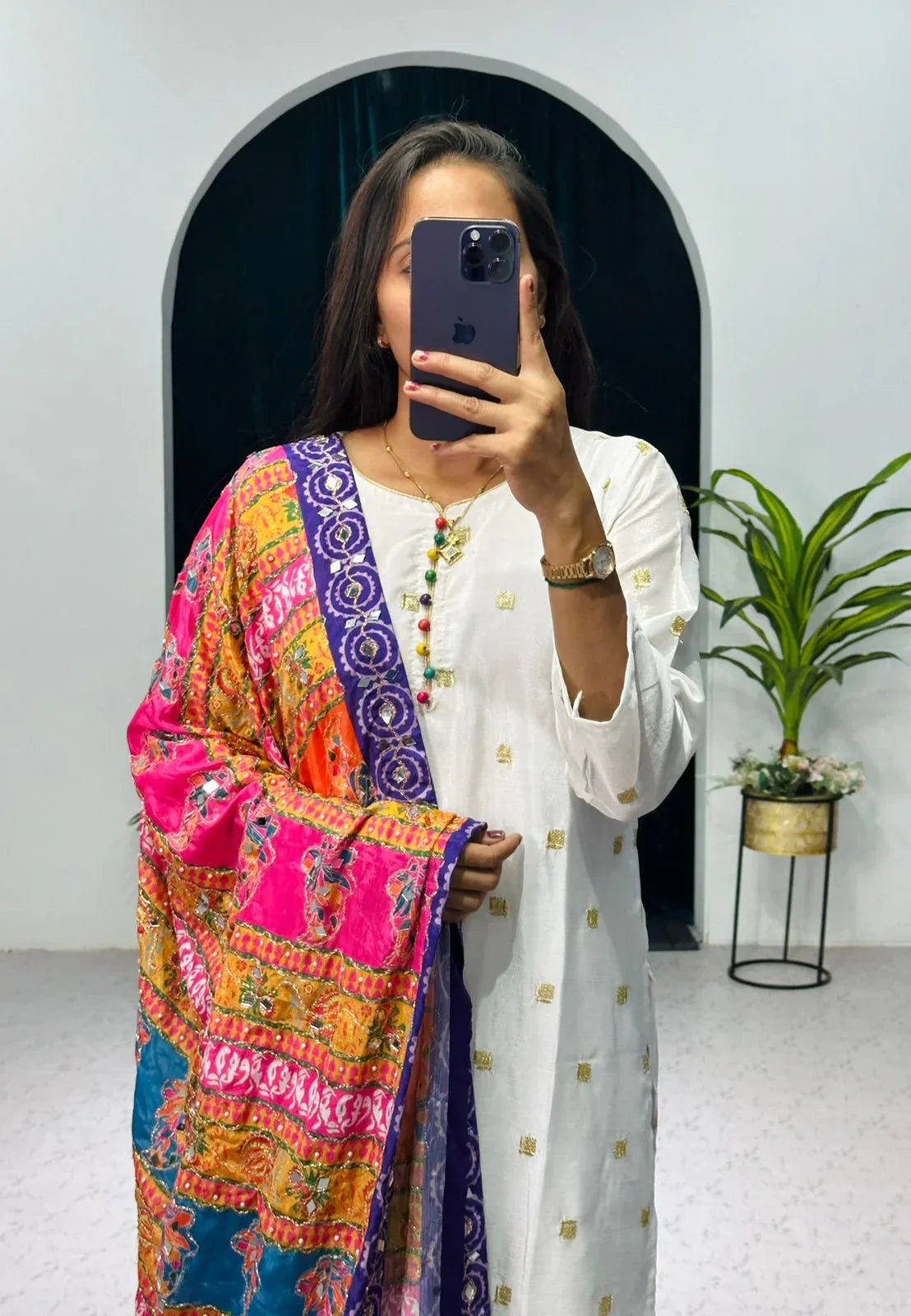 Beautiful Designer Special Kurti With Dupatta &amp; Pent
