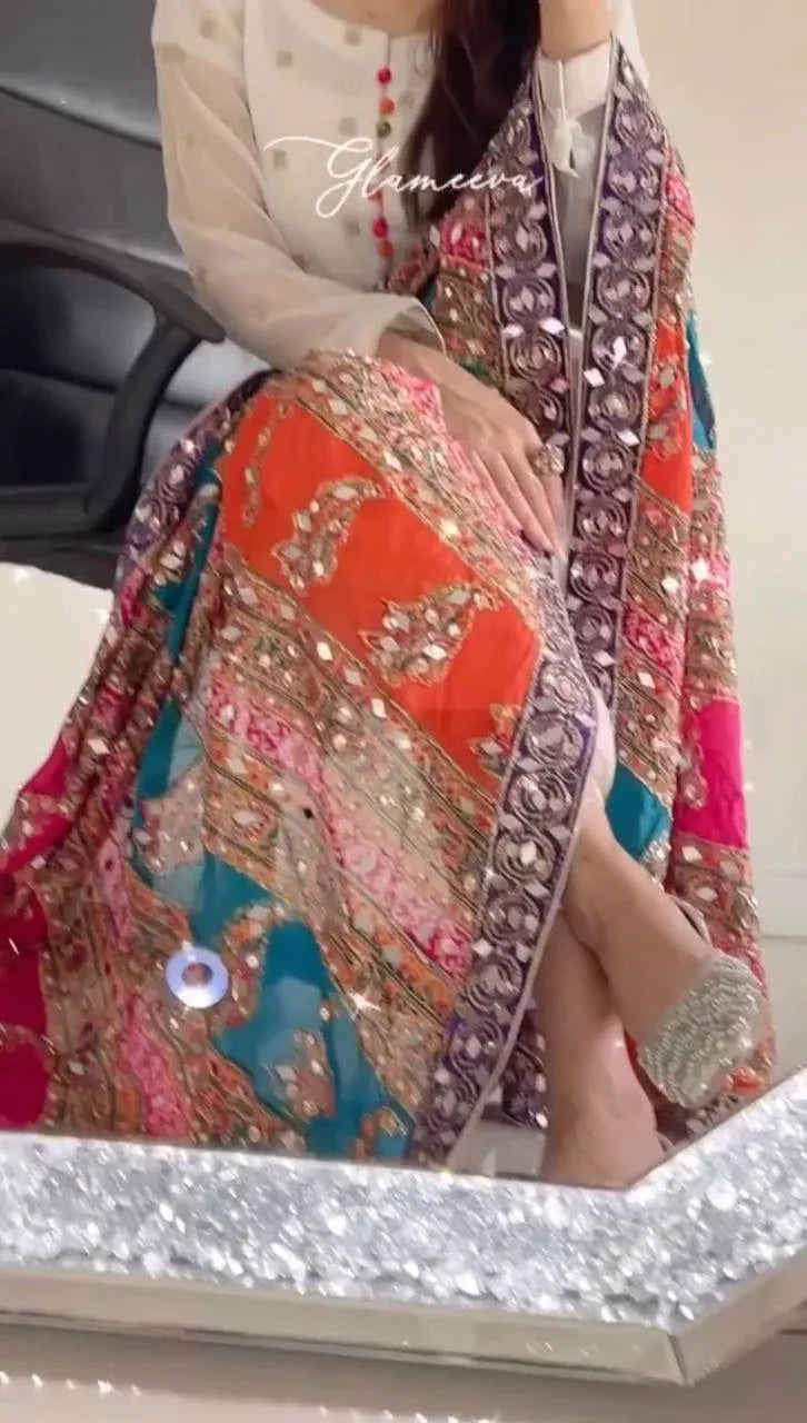 Beautiful Designer Special Kurti With Dupatta &amp; Pent