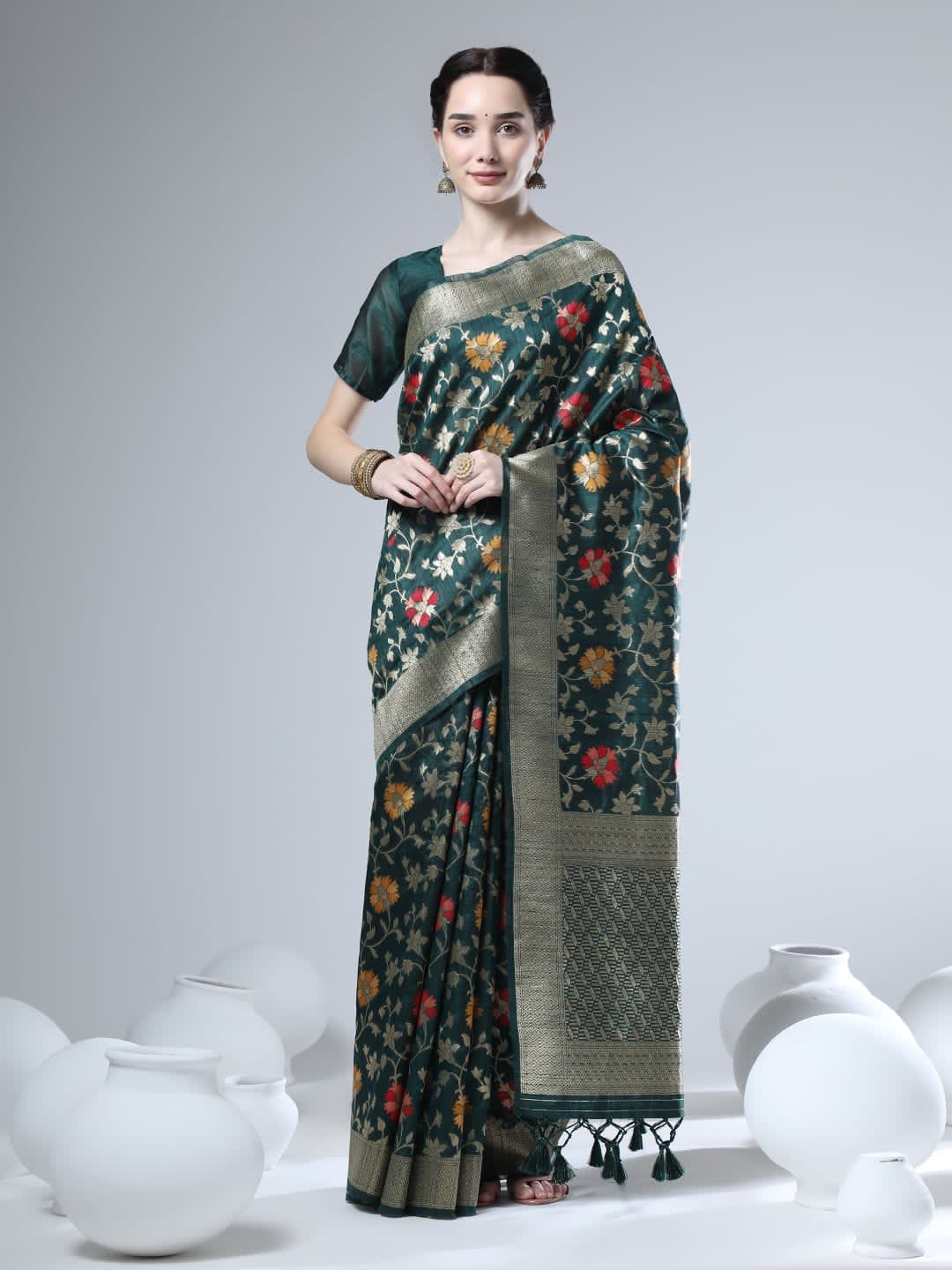 Beautiful Designer Tussar silk Jamdani Weaving Saree