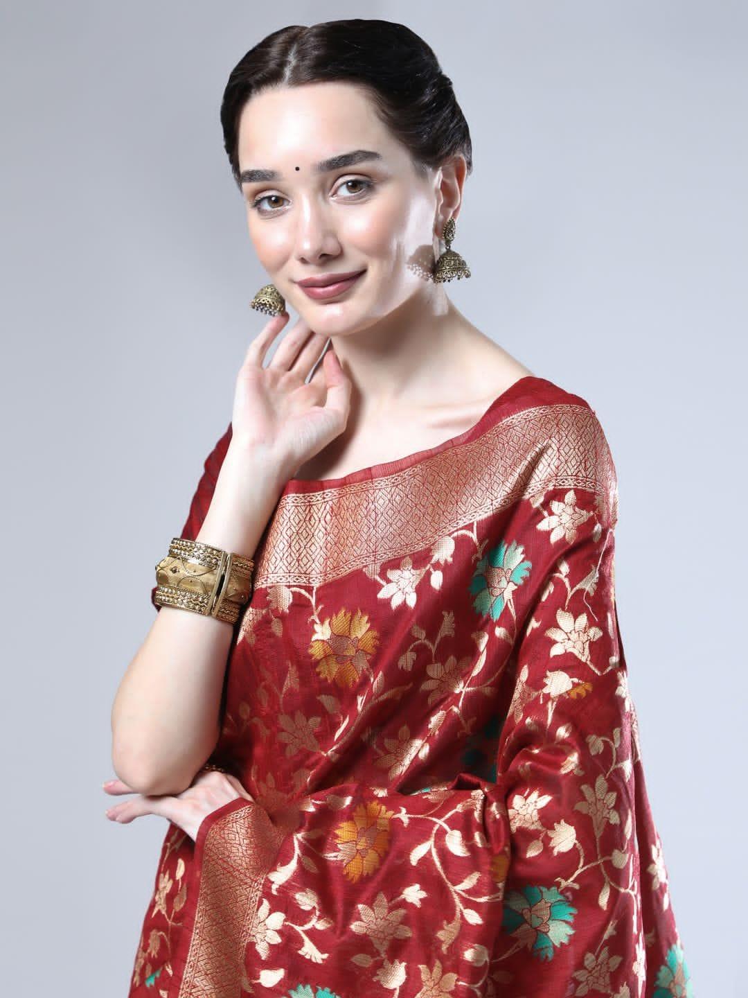 Beautiful Designer Tussar silk Jamdani Weaving Saree