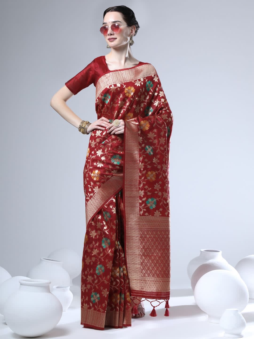 Beautiful Designer Tussar silk Jamdani Weaving Saree