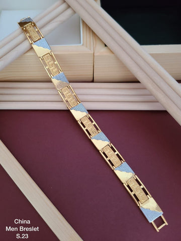 Beautiful Antique Designer Brass High Gold Plated Gents Fancy Bracelet