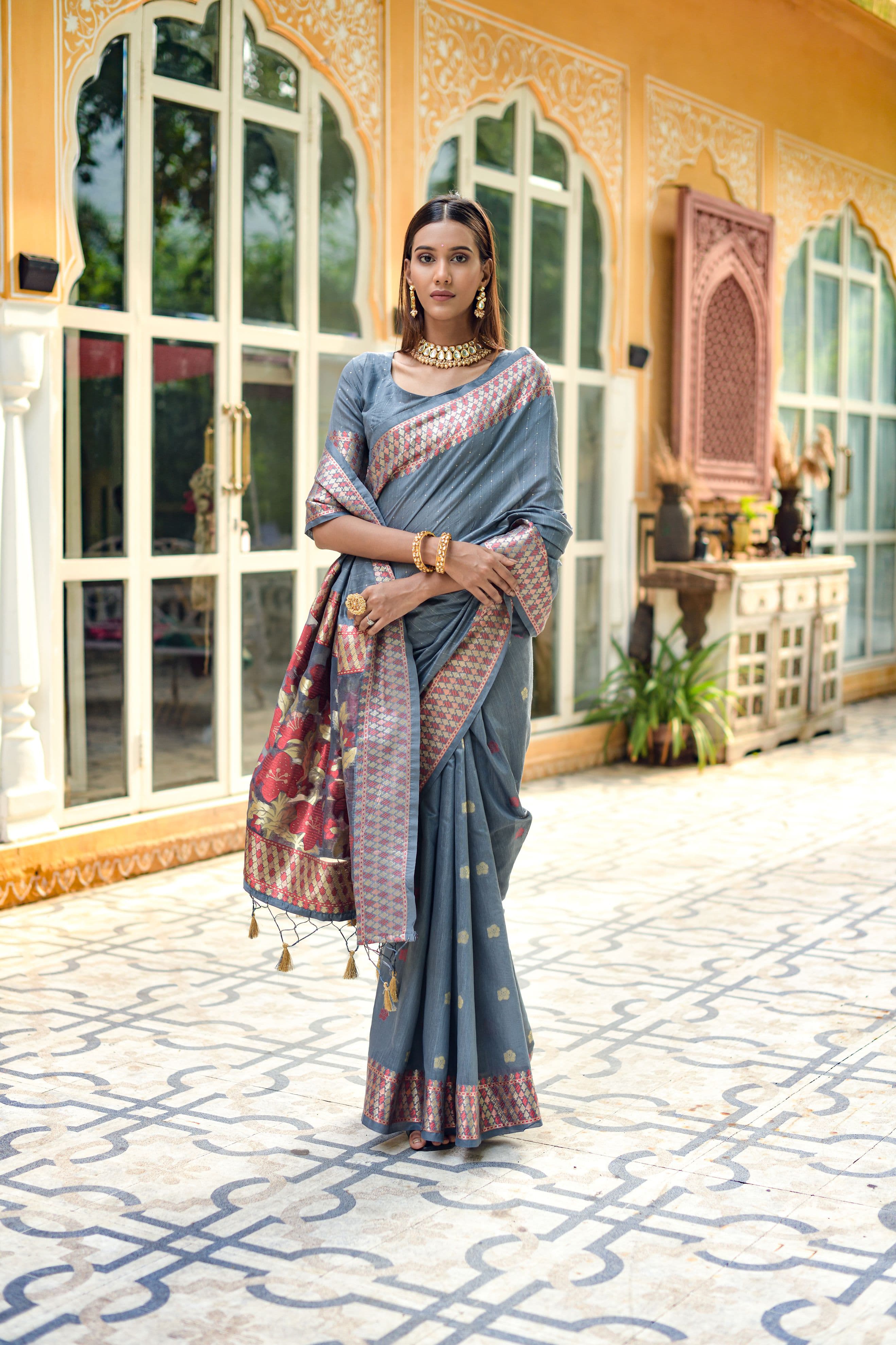 Beautiful Designer Premium Linen Silk Saree