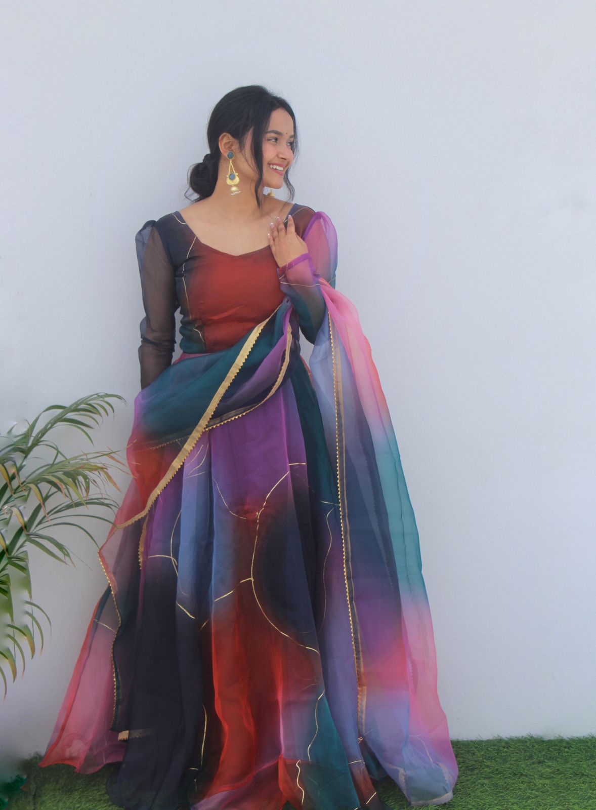 Beautiful Designer Party Wear Look Organza Taby Silk Gown