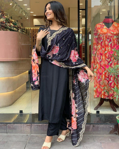 Beautiful Designer Cotton Kurti Pant With Dupatta