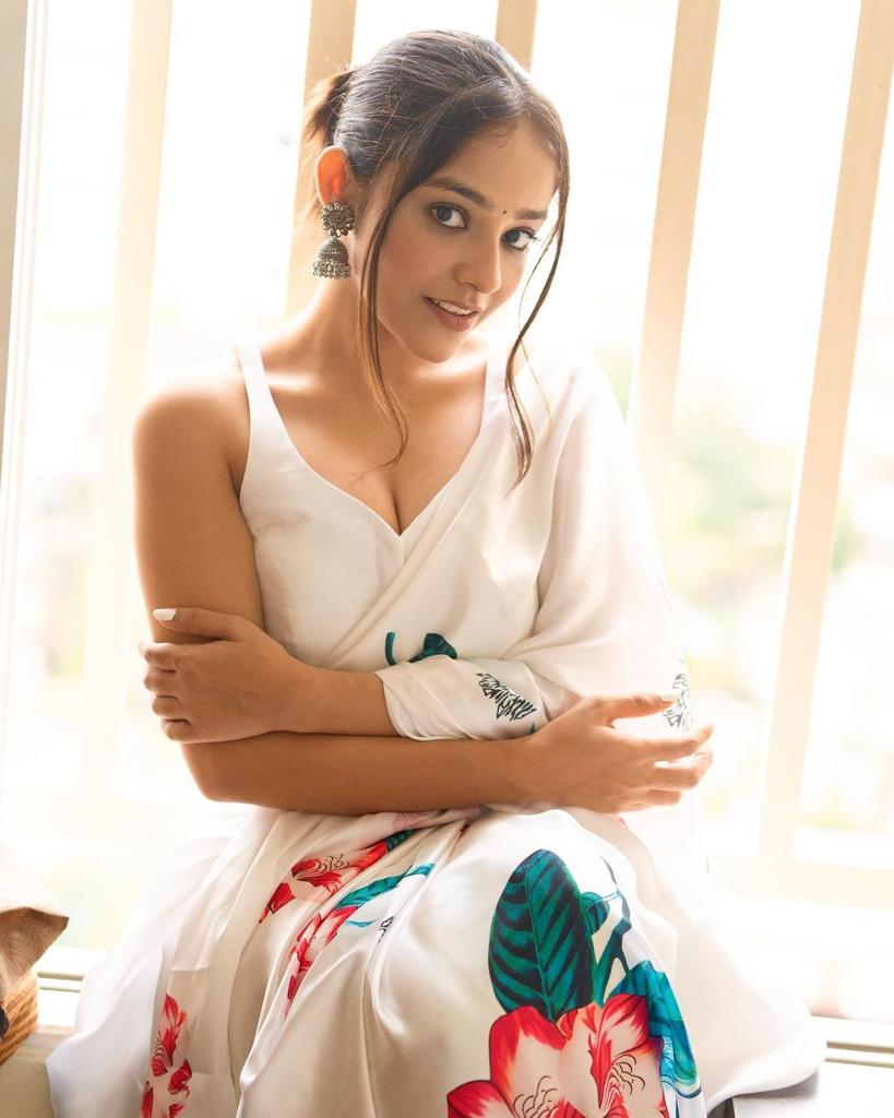 Beautiful Designer Satin Silk With Digital Floral Print Saree