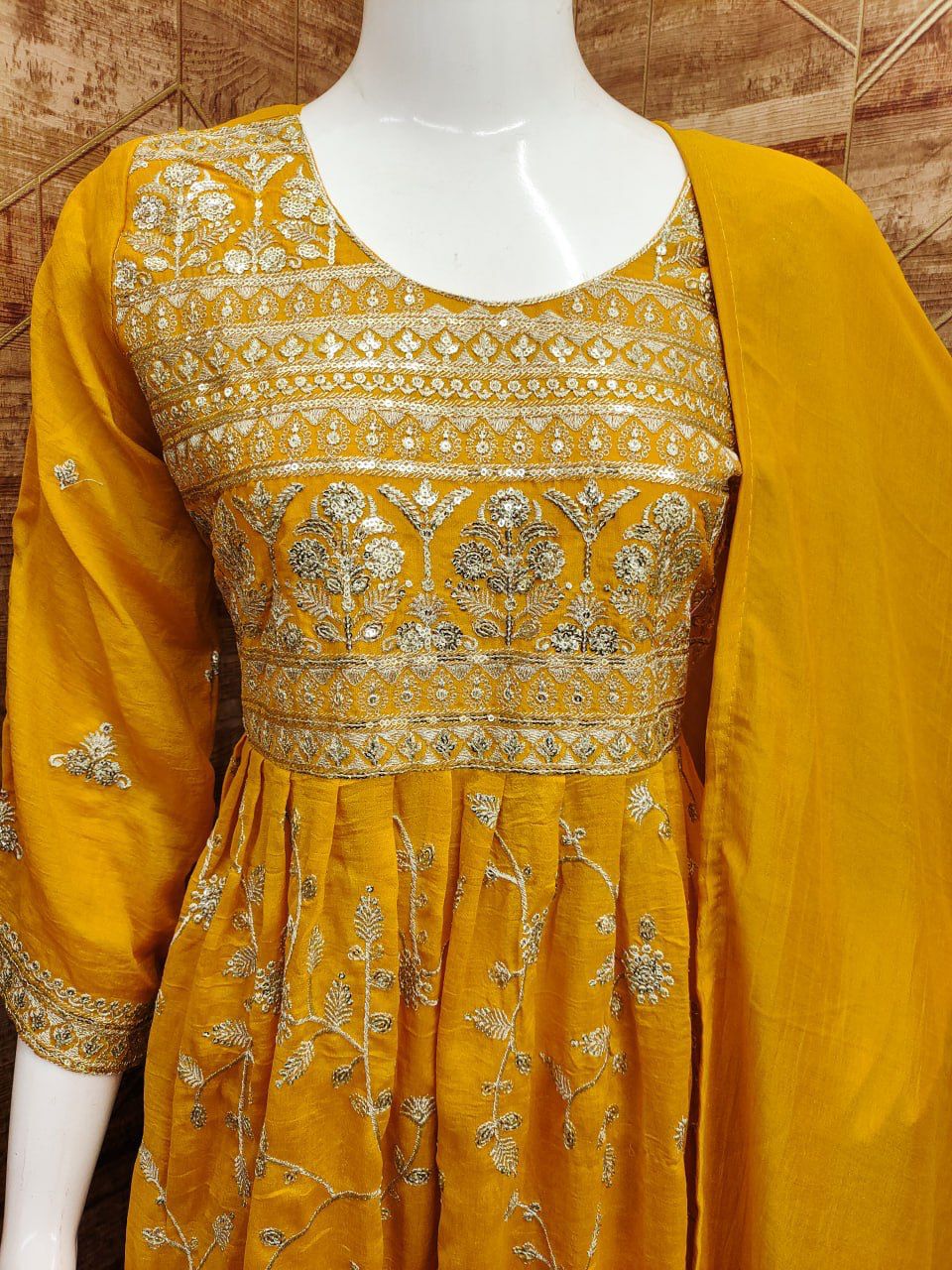 Beautiful Designer Party Wear Patiyala Readymade Salwar Suit