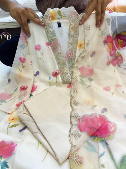 Beautiful Designer Heavy Orgenza Salwar Suit