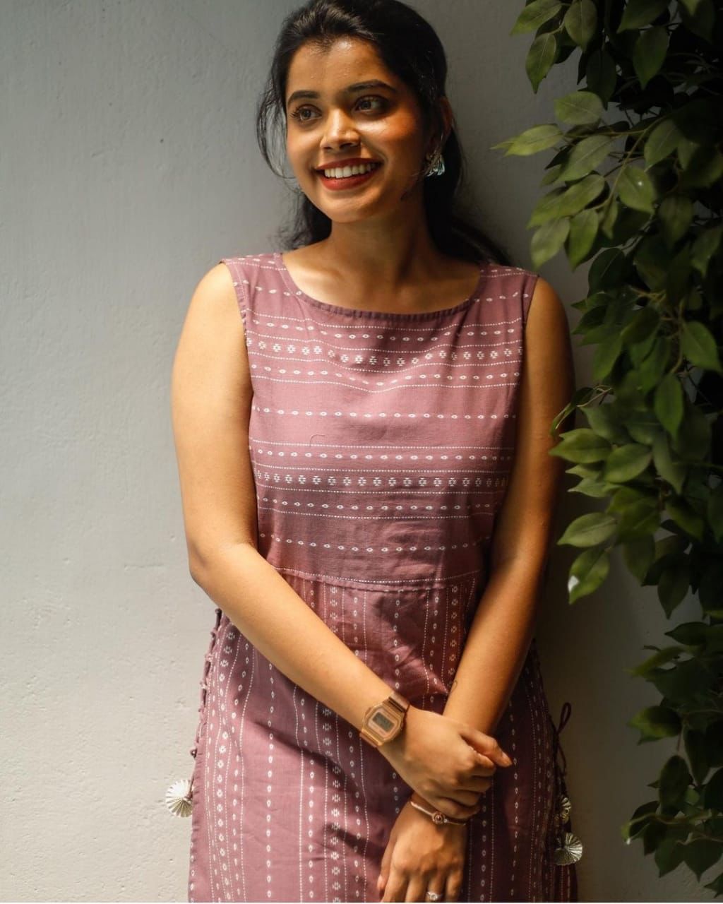 Beautiful Designer Cotton Sleev Less Kurti Pent Set