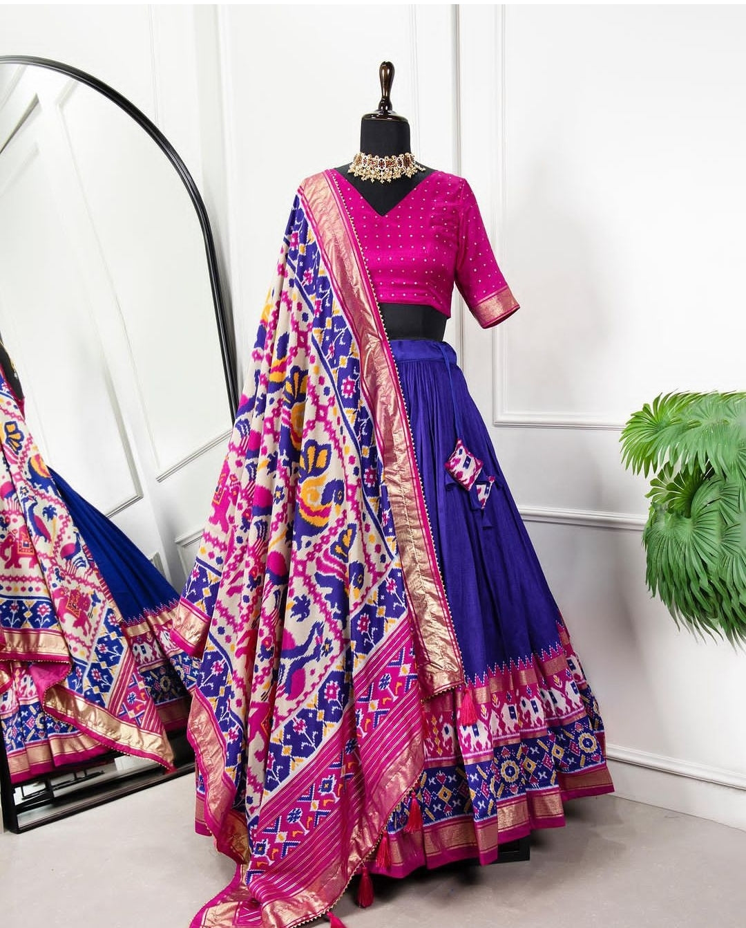 Navratri Garba Wear Lehenga Choli D.No.1680