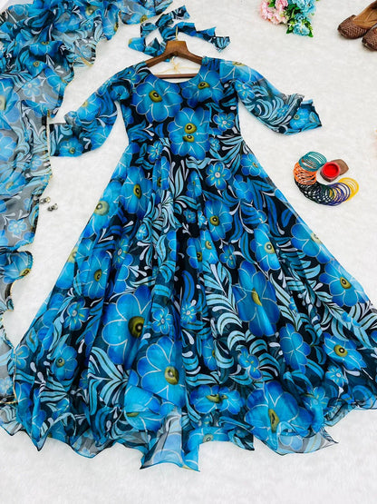 Beautiful Designer Party Wear Look Organza Taby Silk Gown