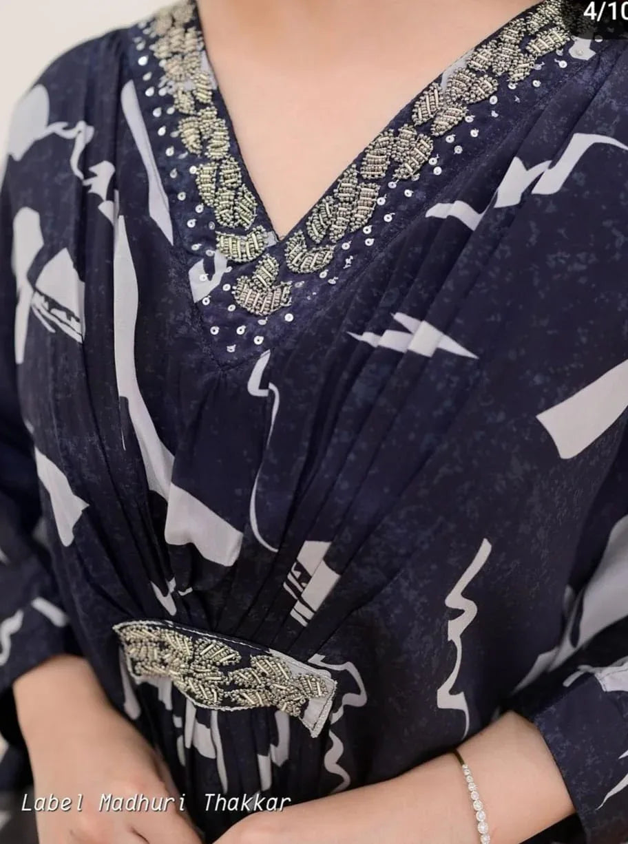Beautiful Designer Boutique Kaftan Style Top With Paired Set