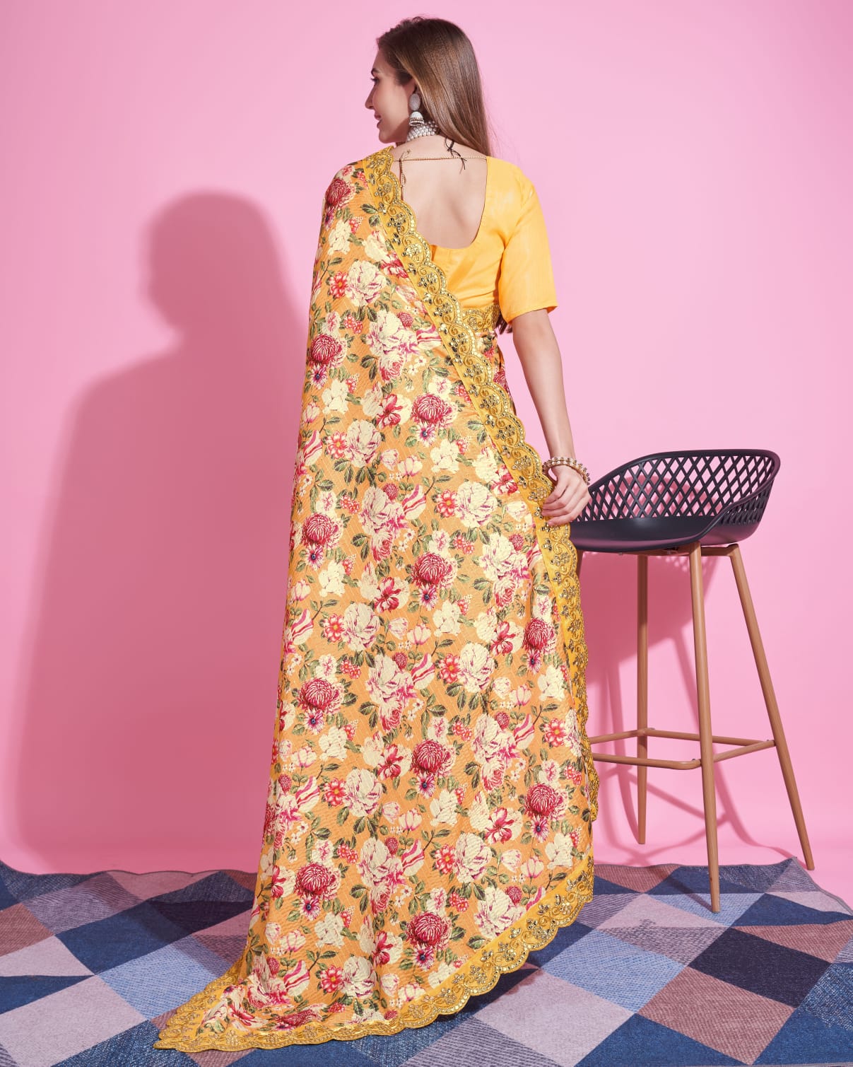 Beautiful Designer Floral Pattern Saree