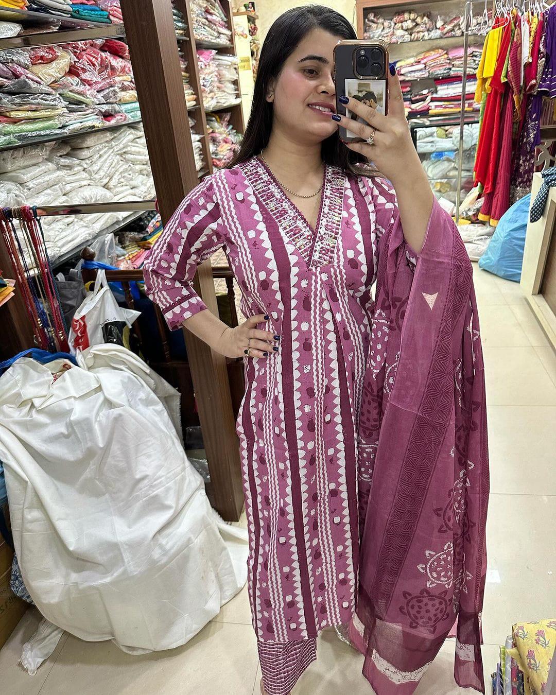 Beautiful Designer Afghani Orgenza Kurti Pant With Dupatta