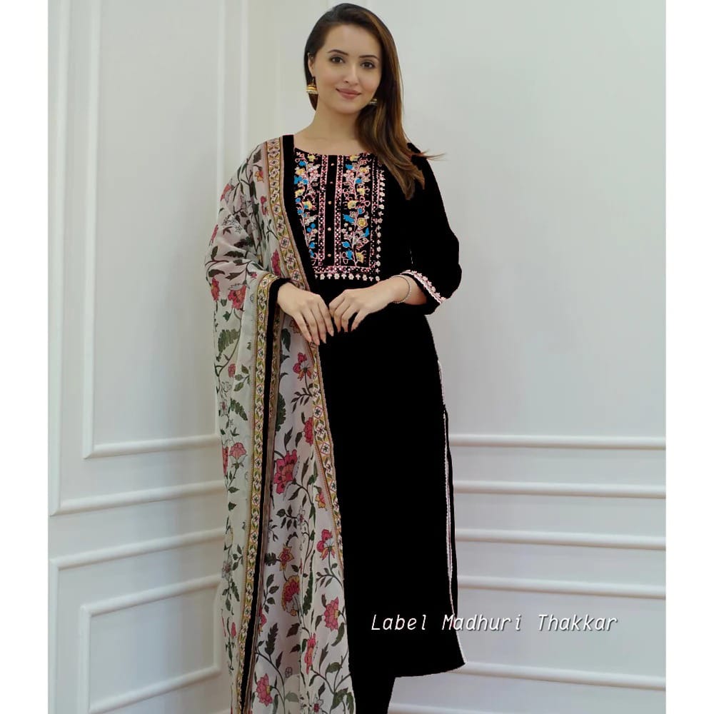Beautiful Designer Heavy Reyon Rani Salwar Suit