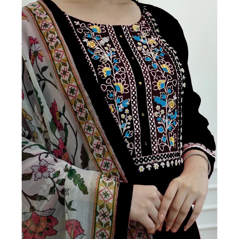 Beautiful Designer Heavy Reyon Rani Salwar Suit