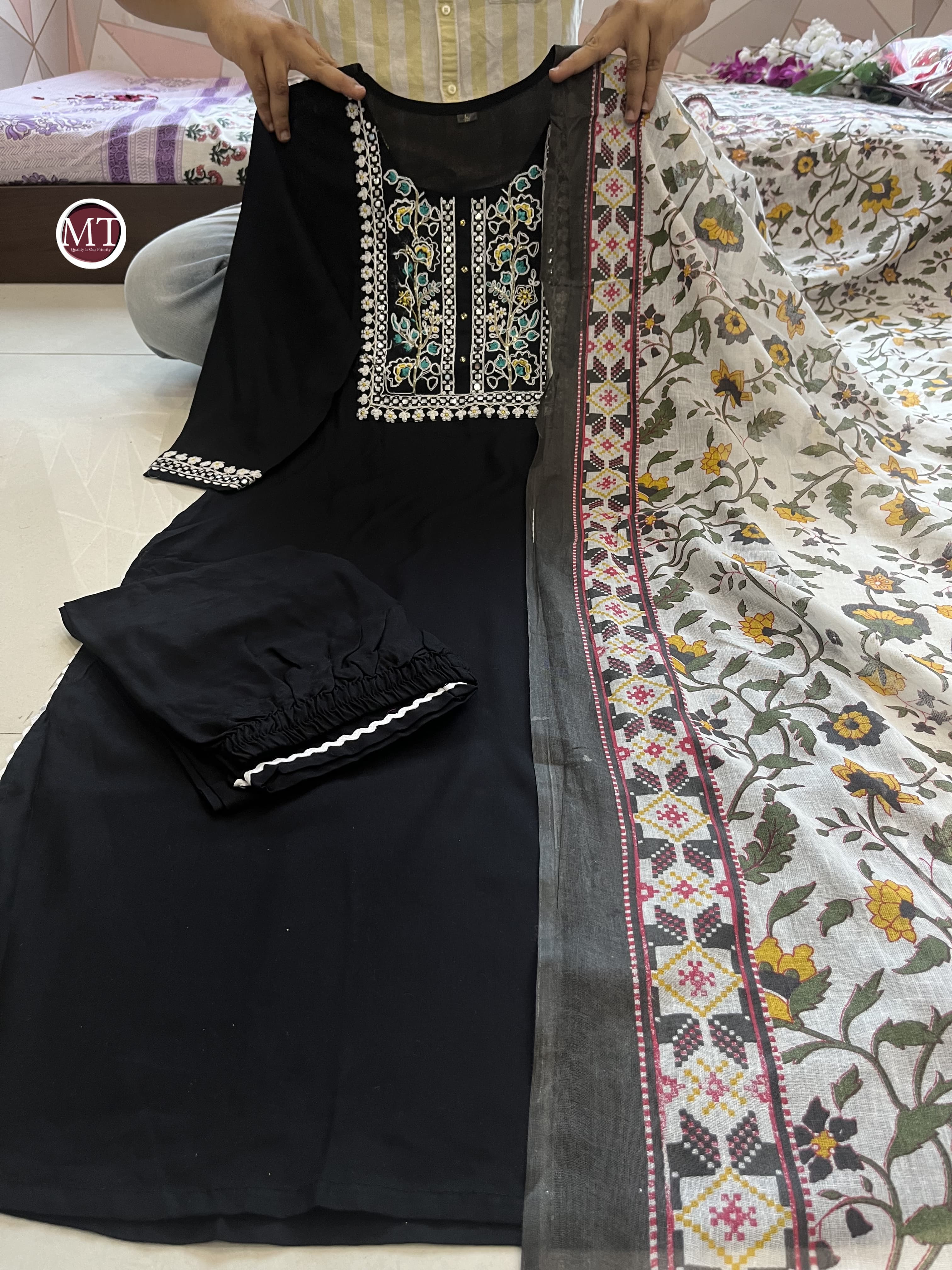 Beautiful Designer Heavy Reyon Rani Salwar Suit