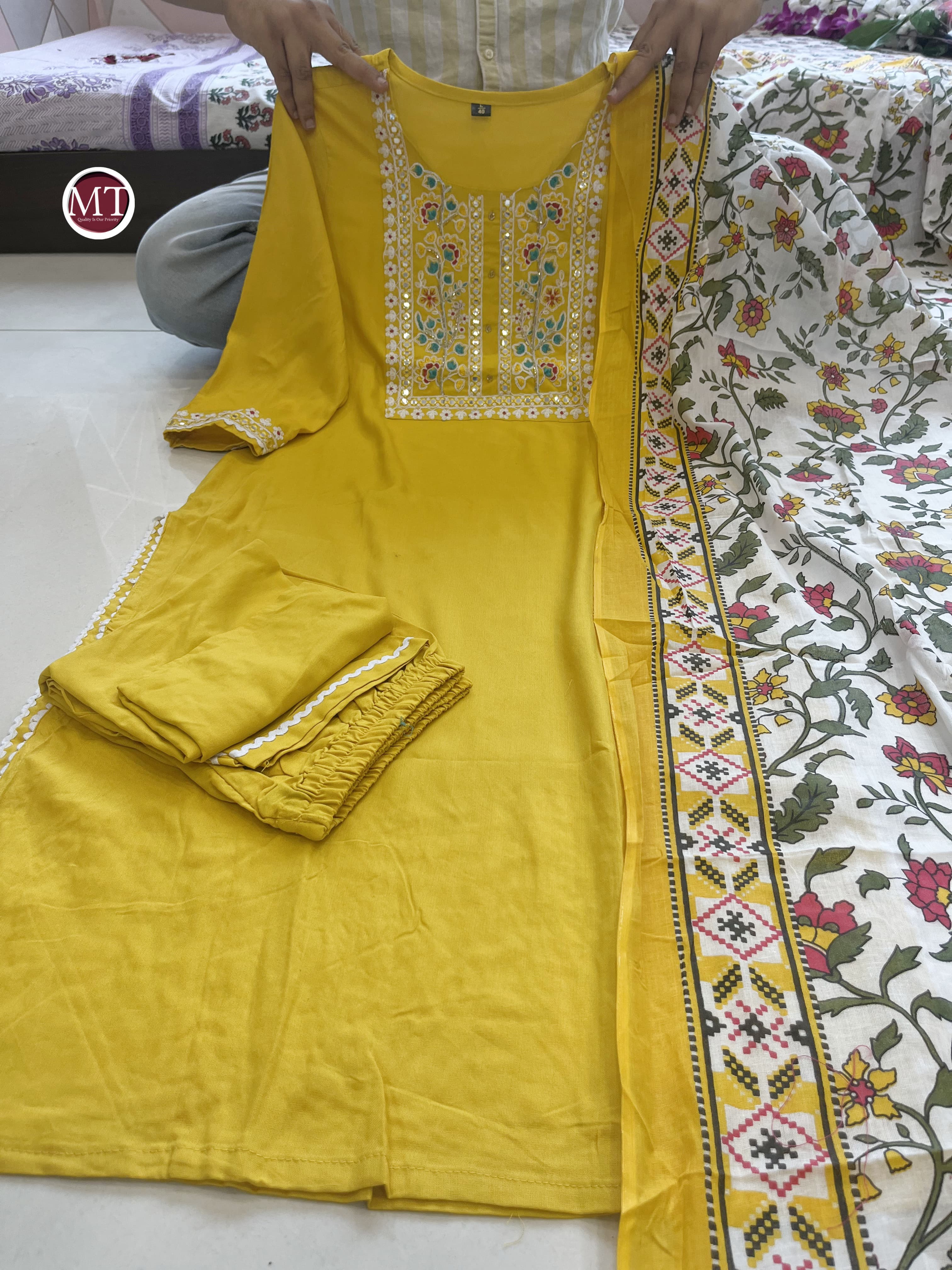 Beautiful Designer Heavy Reyon Rani Salwar Suit