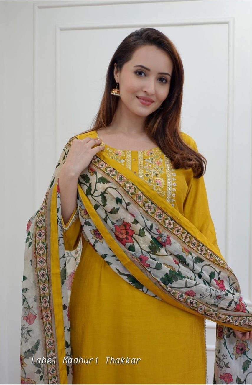 Beautiful Designer Heavy Reyon Rani Salwar Suit