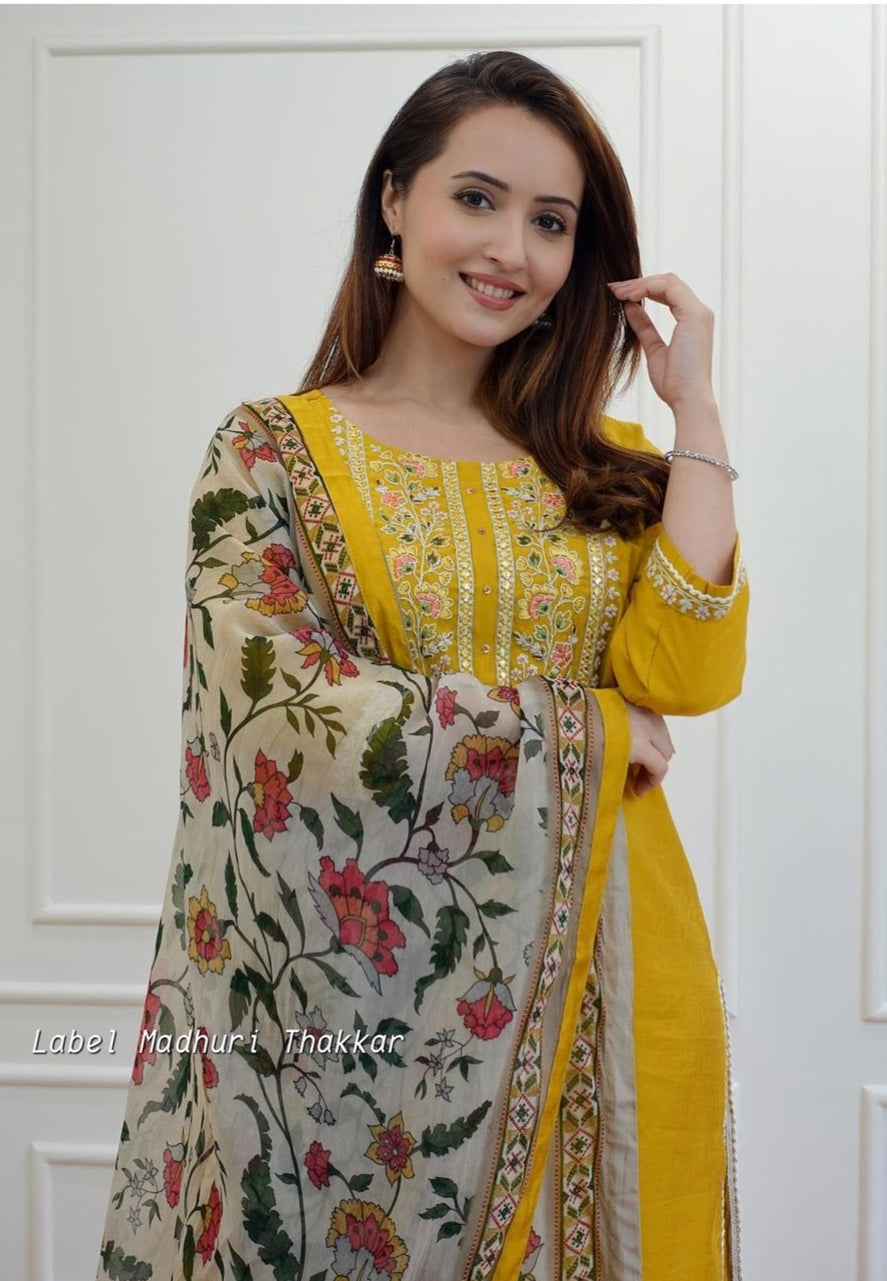 Beautiful Designer Heavy Reyon Rani Salwar Suit